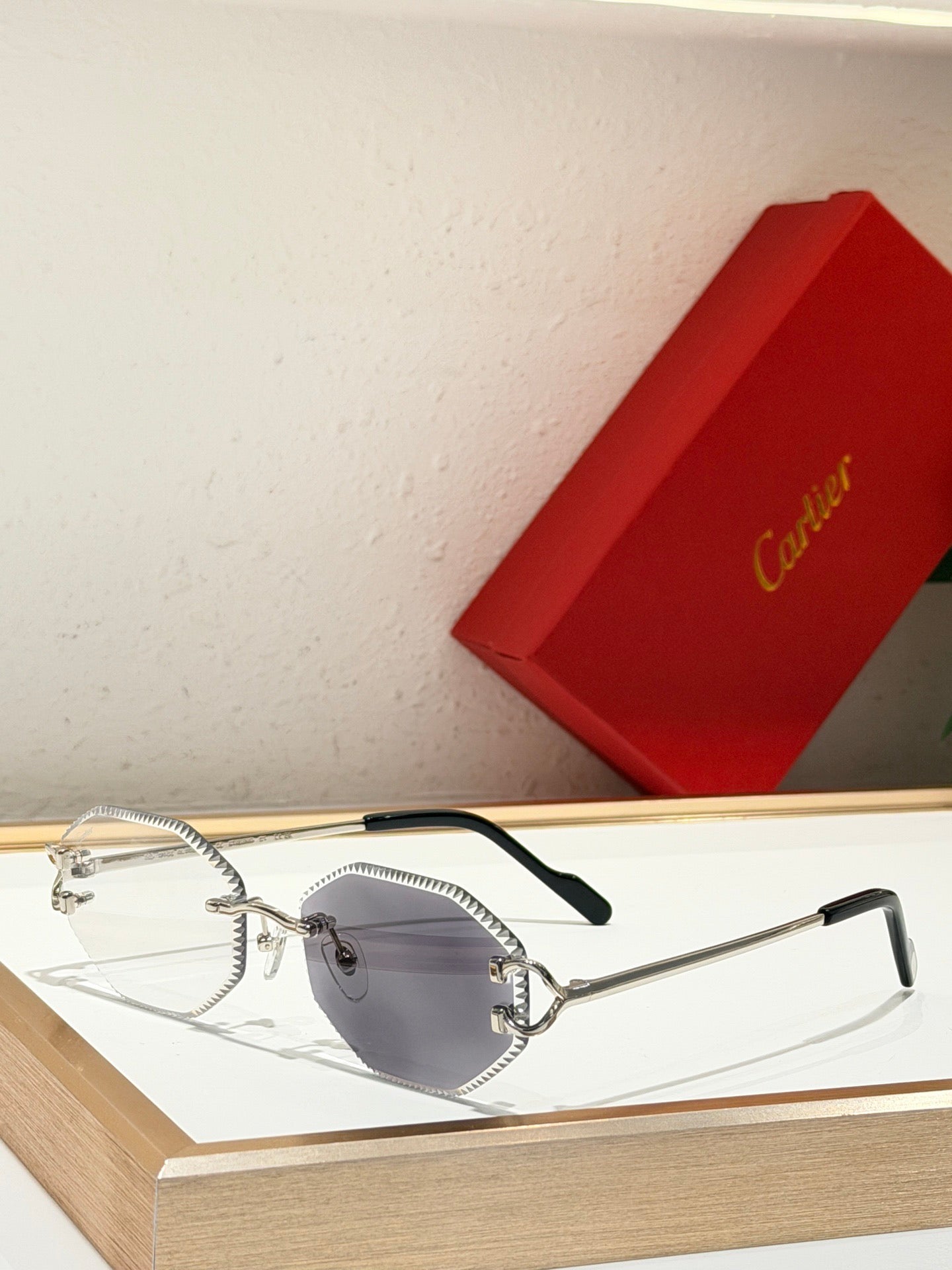 Lunettes C*artier — LN009