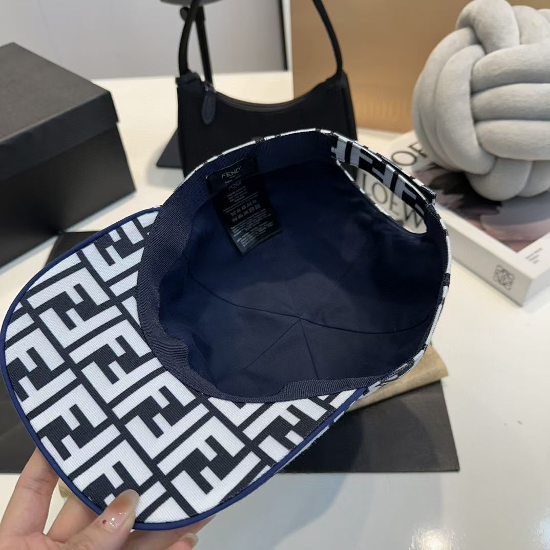 Casquette F*endi — CQ012