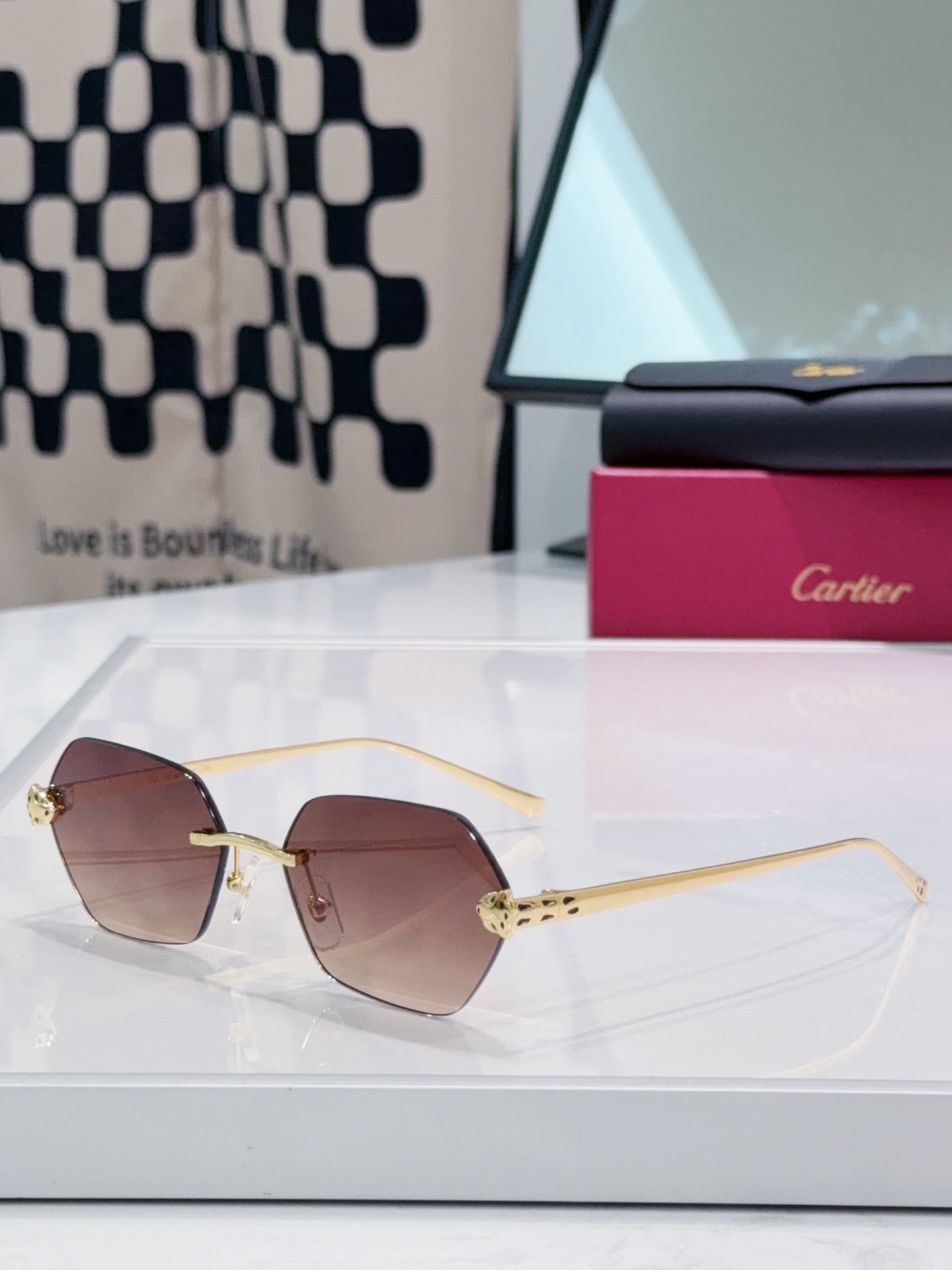 Lunettes C*artier — LN004
