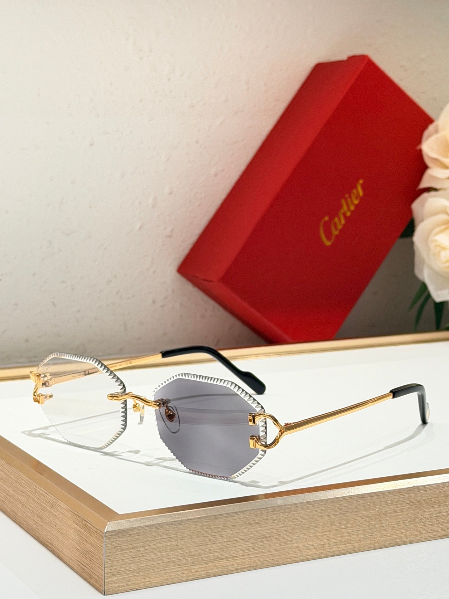 Lunettes C*artier — LN009