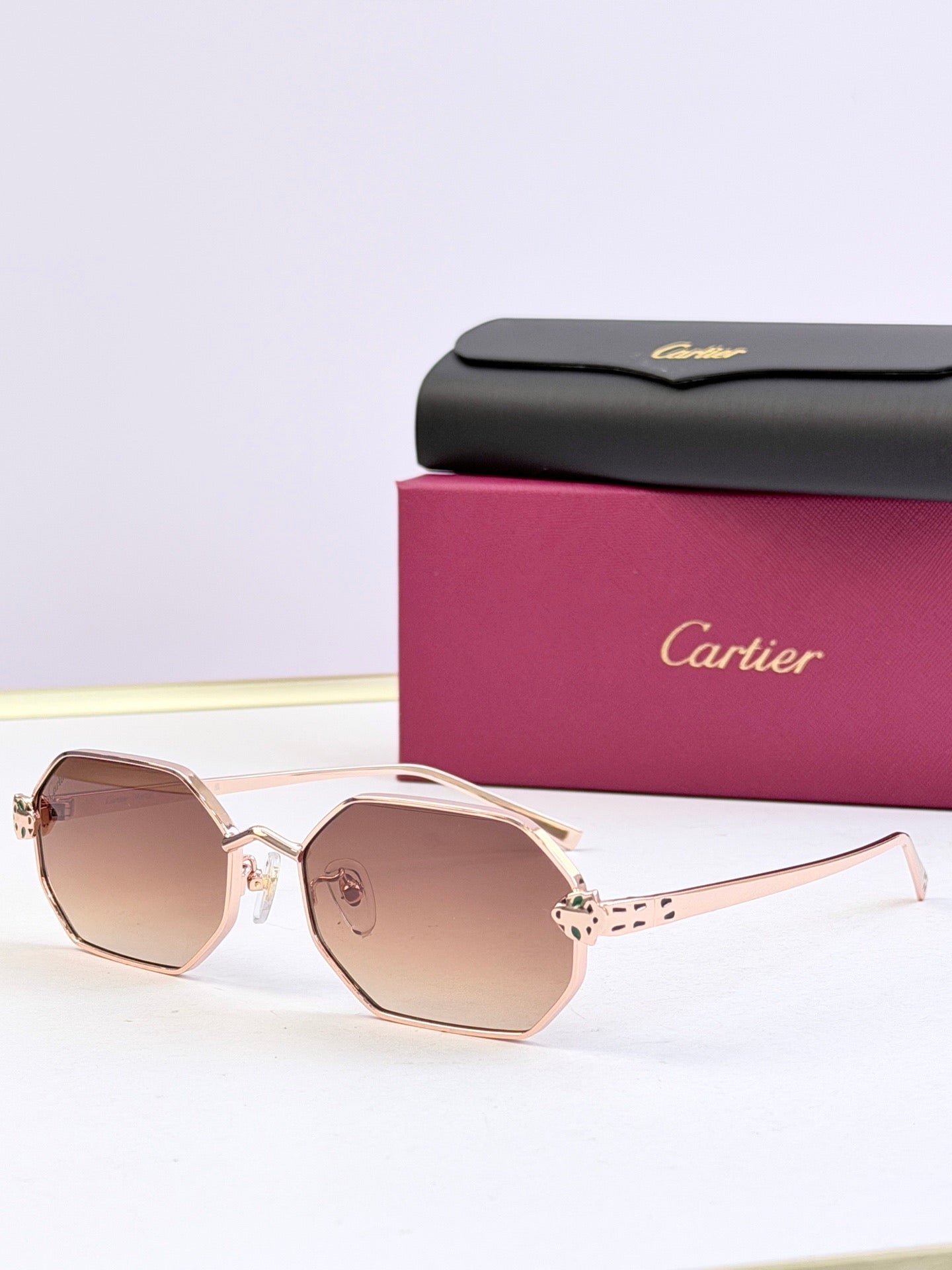 Lunettes C*artier — LN006
