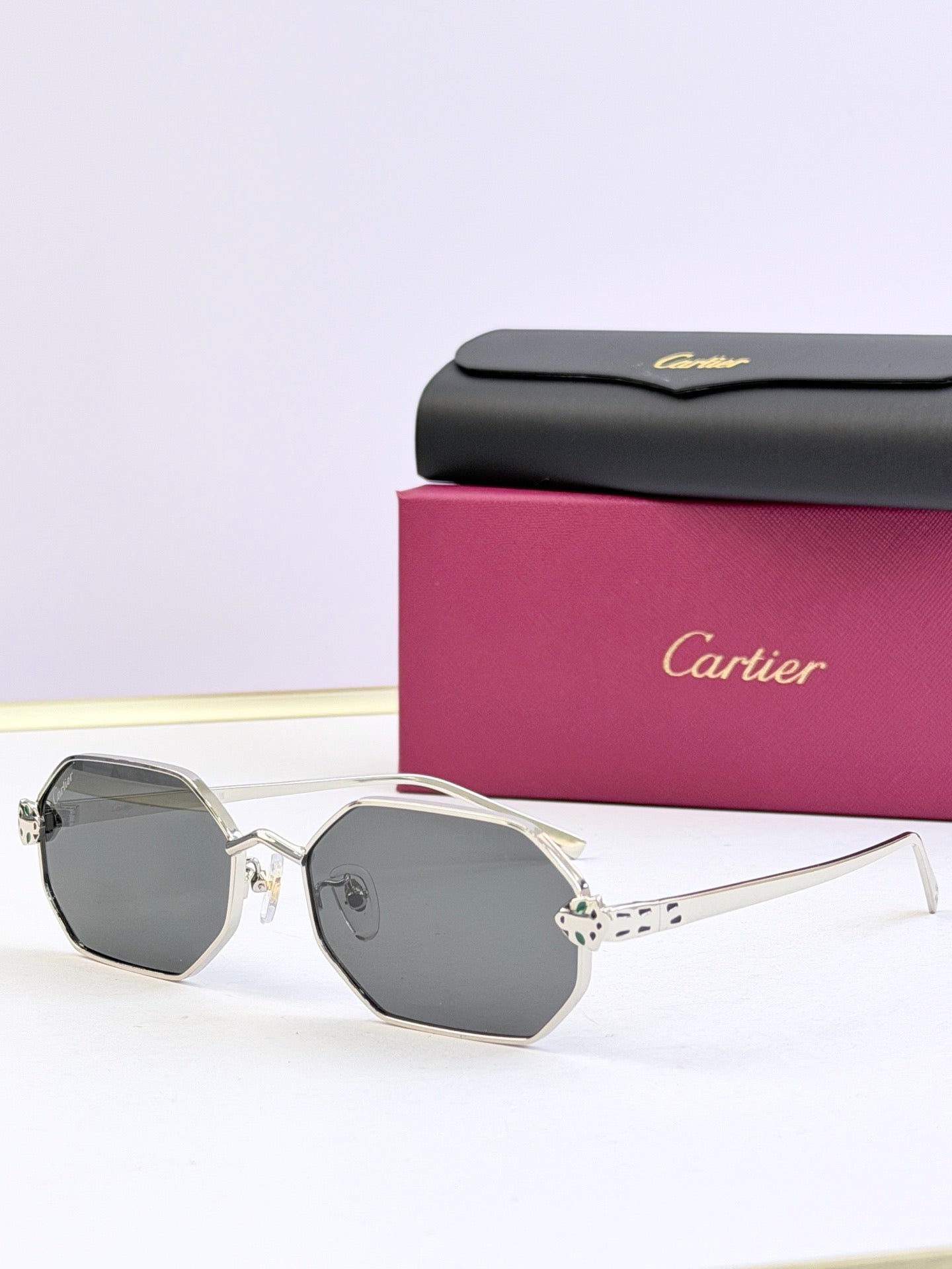 Lunettes C*artier — LN006