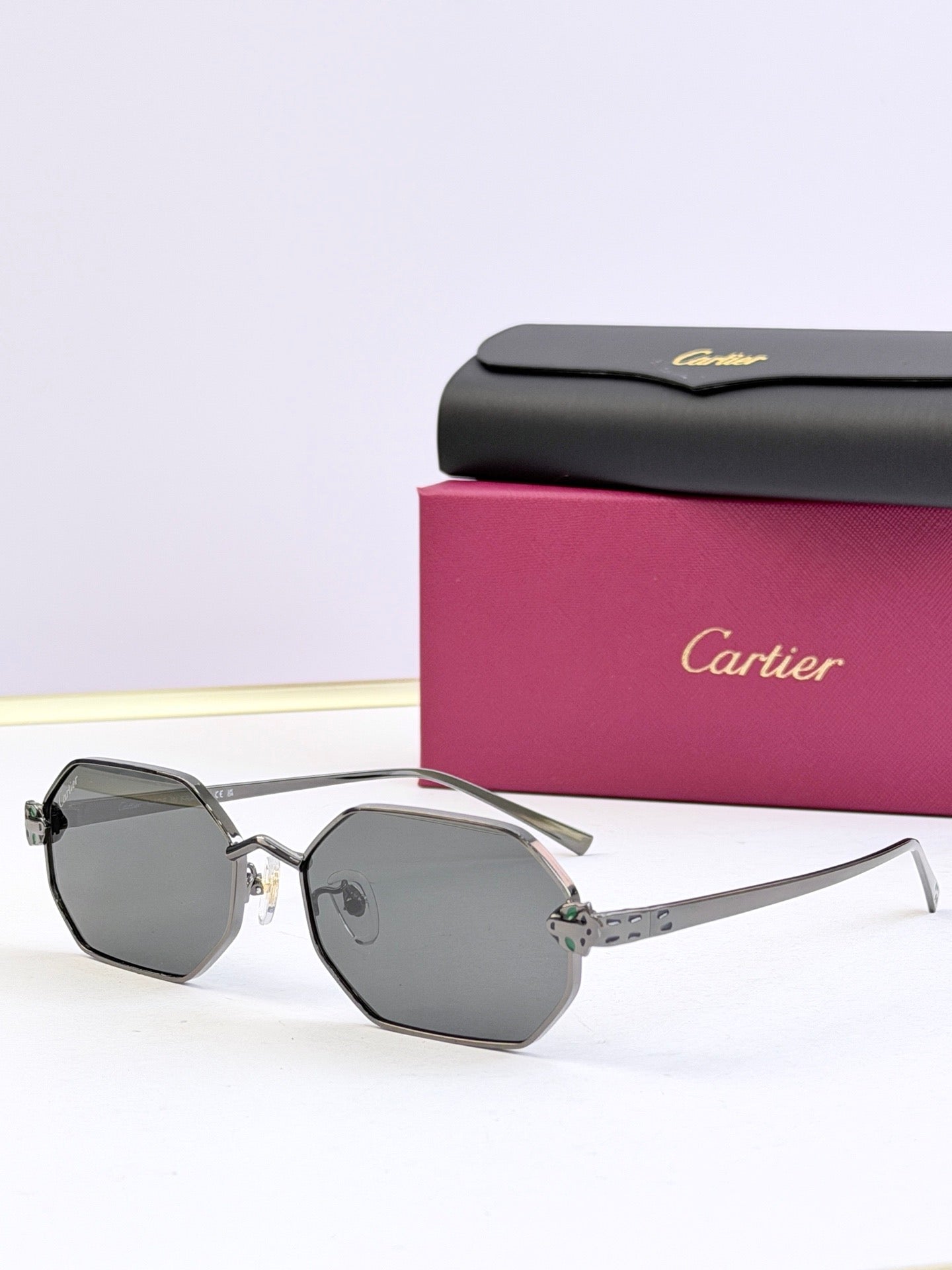 Lunettes C*artier — LN006