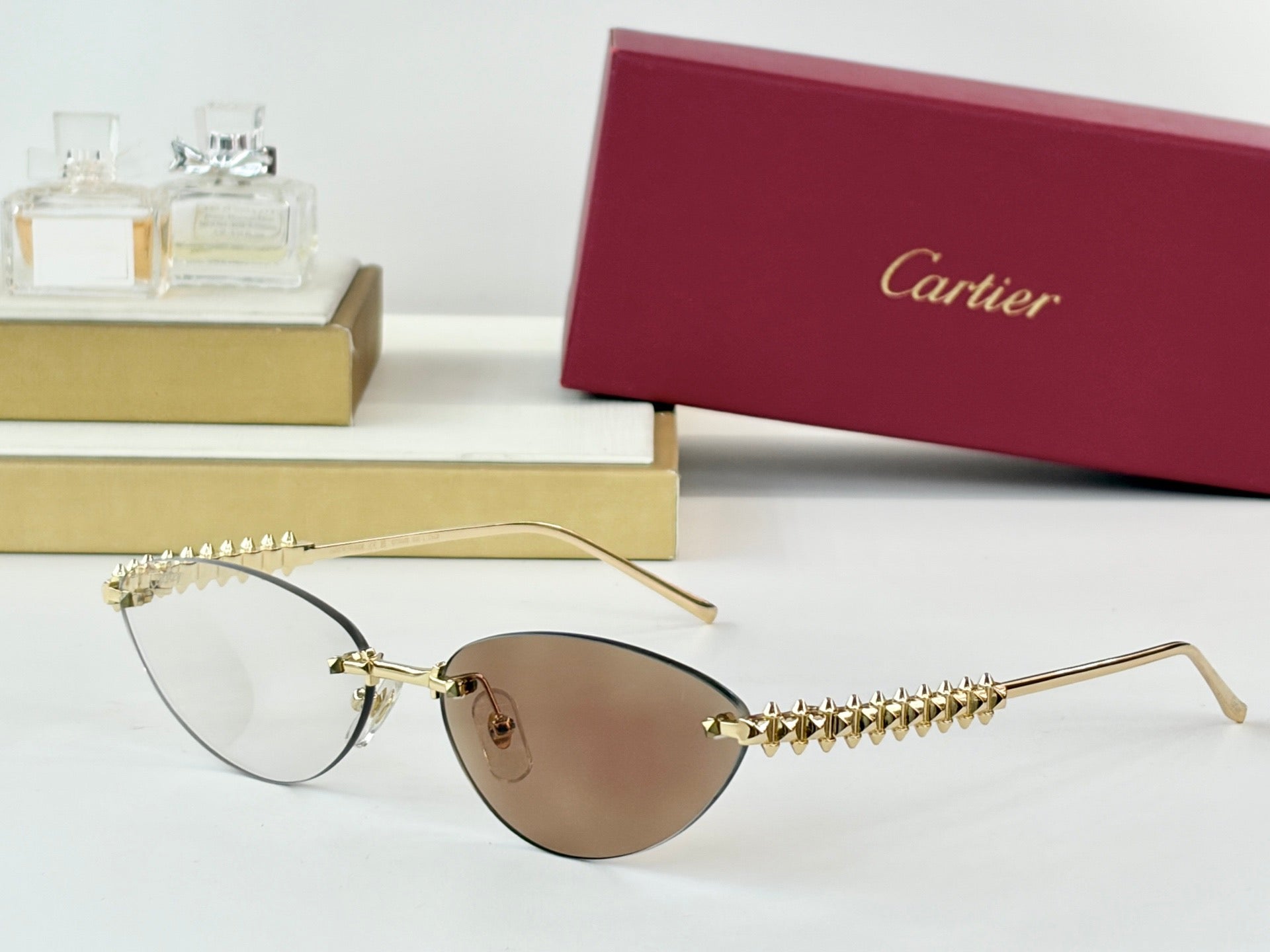 Lunettes C*artier — LN001