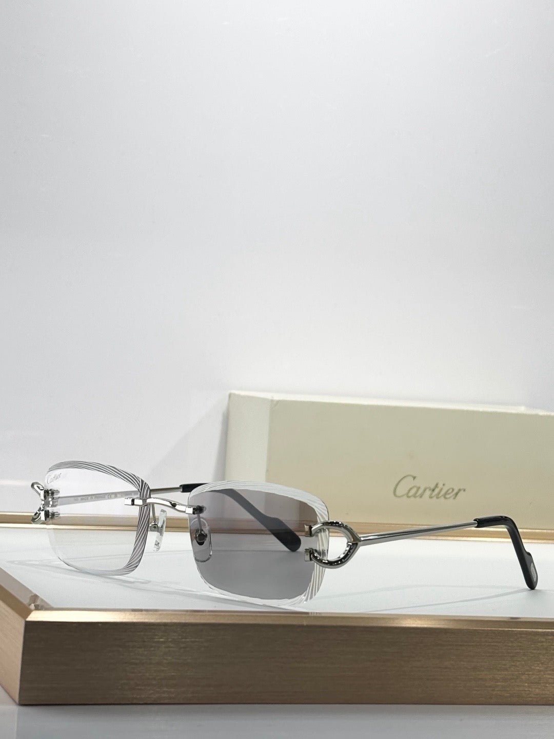 Lunettes C*artier — LN002