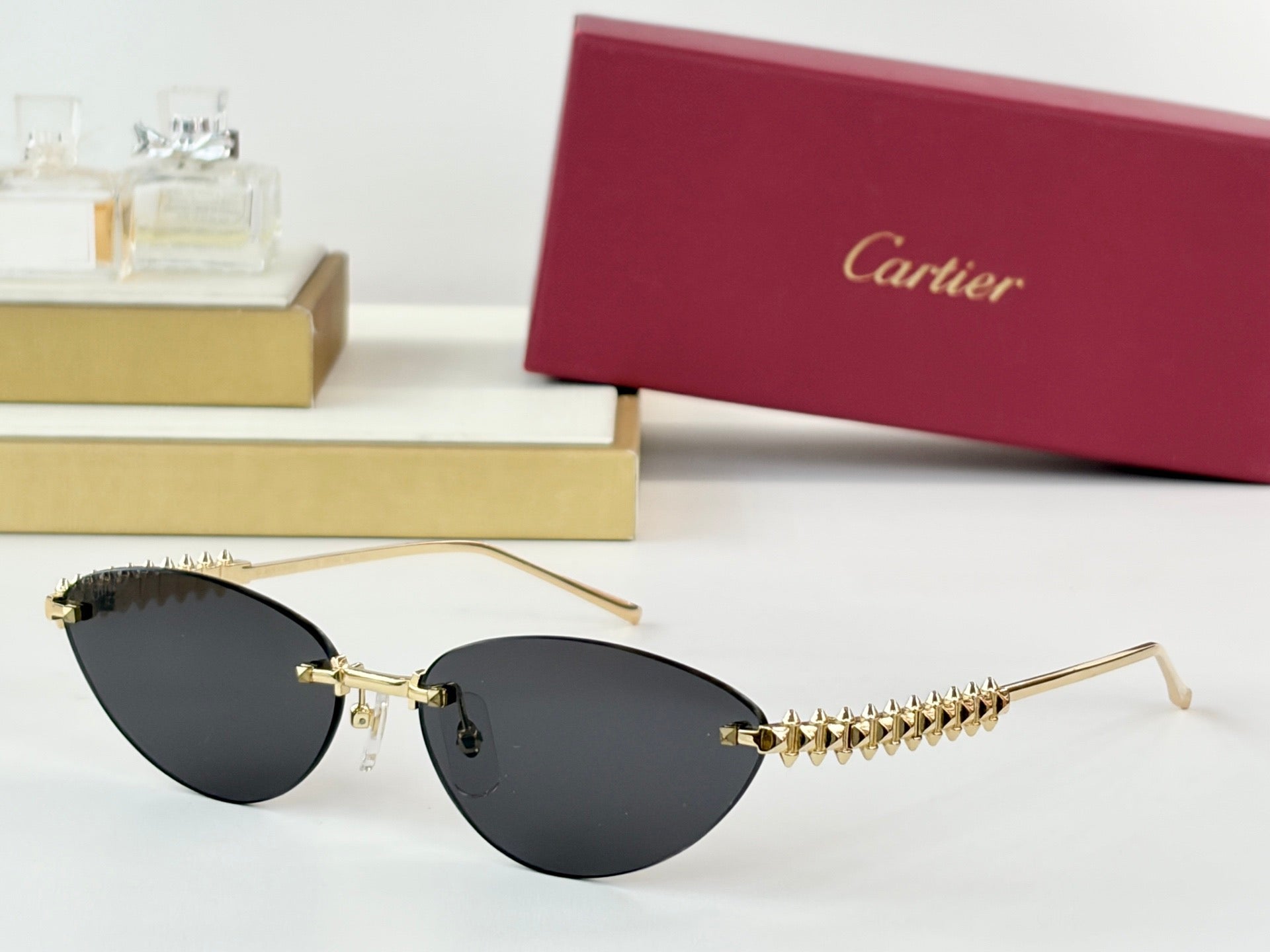 Lunettes C*artier — LN001
