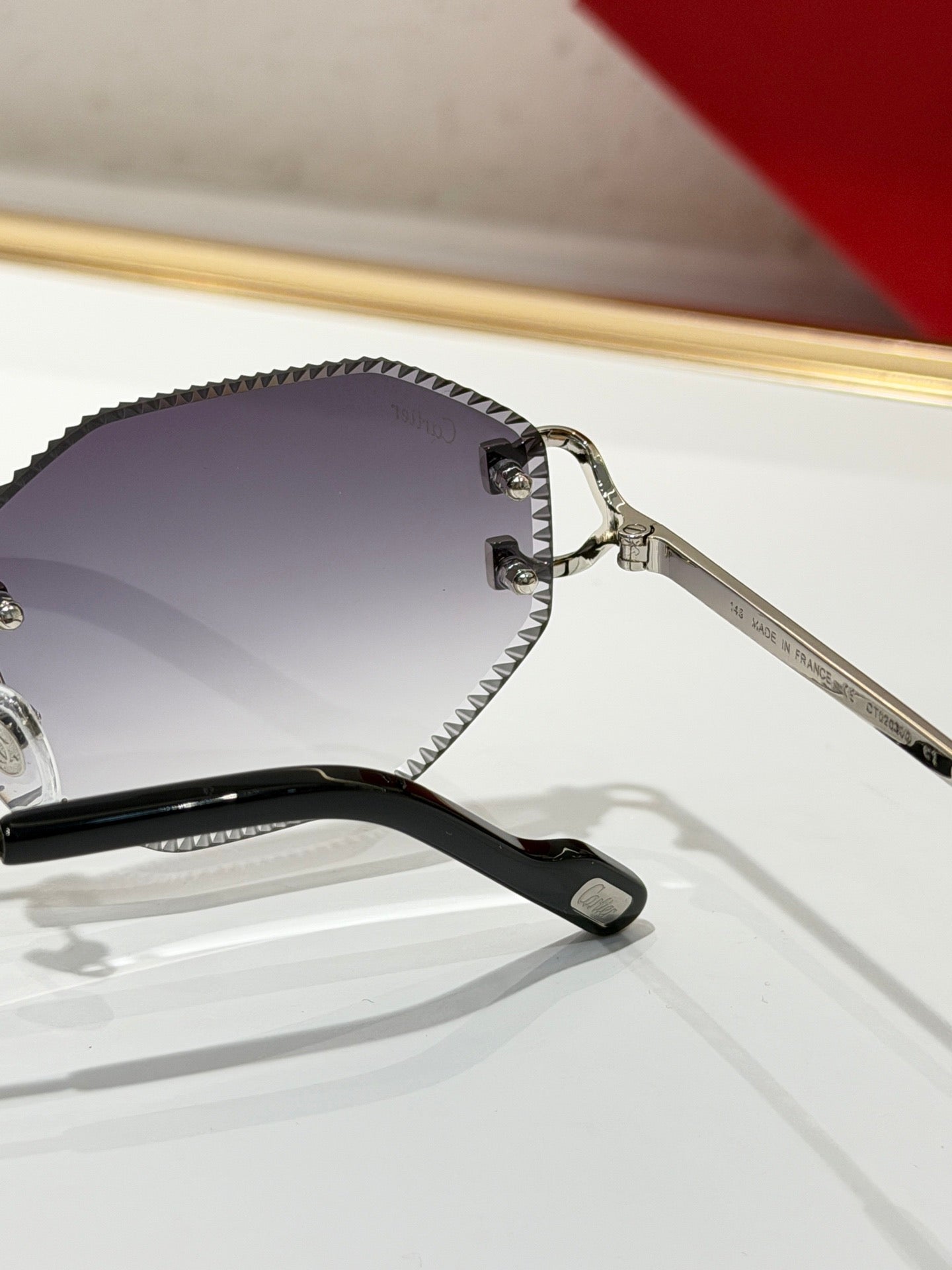 Lunettes C*artier — LN009