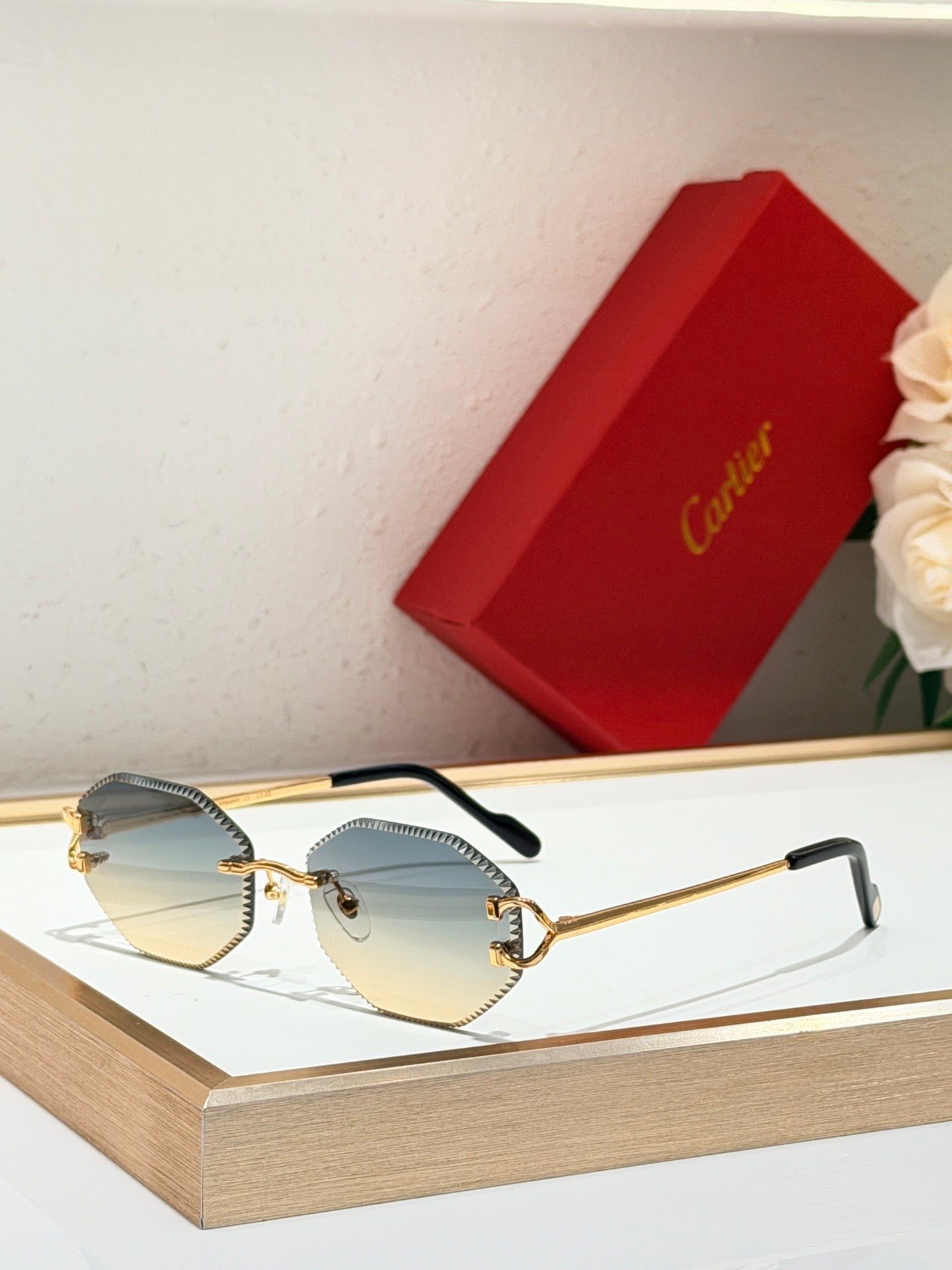 Lunettes C*artier — LN009
